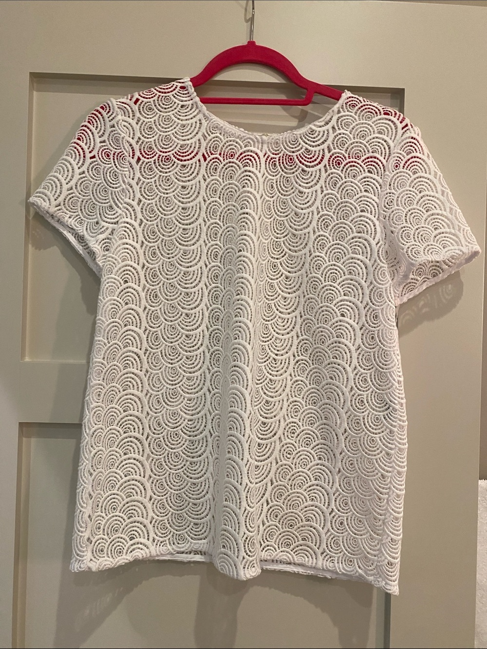Diane von Furstenberg white top. Never worn! Size 2
